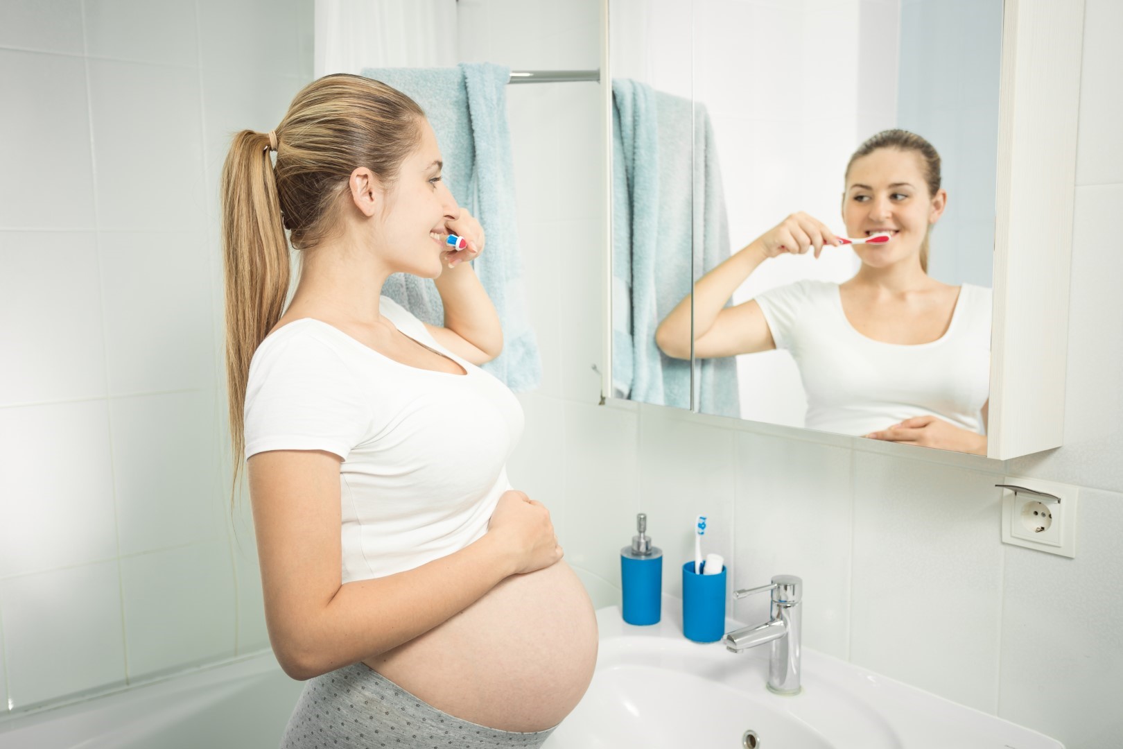 spalatul pe dinti in timpul sarcinii 