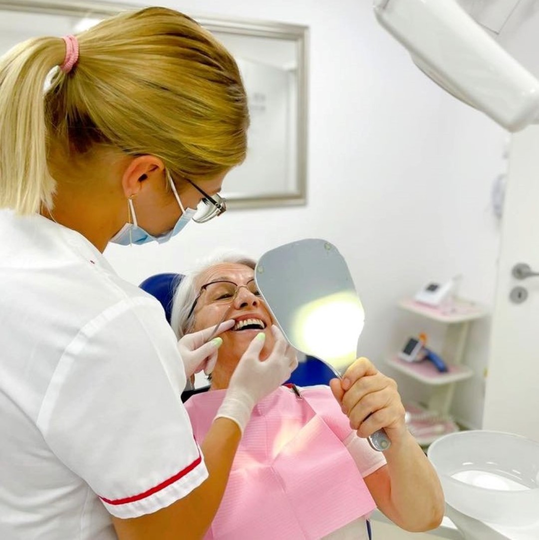 dentist sector 4