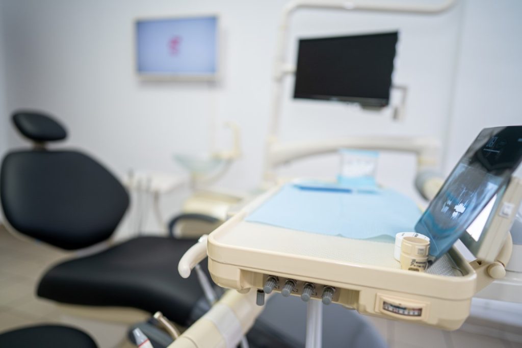 Clinica dentara zona 1 Decembrie