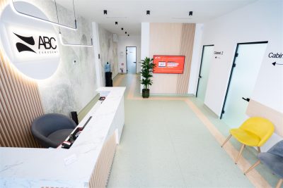 implant dentar ce este